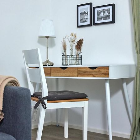 Lake View Luca Apartment Malcesine Bagian luar foto